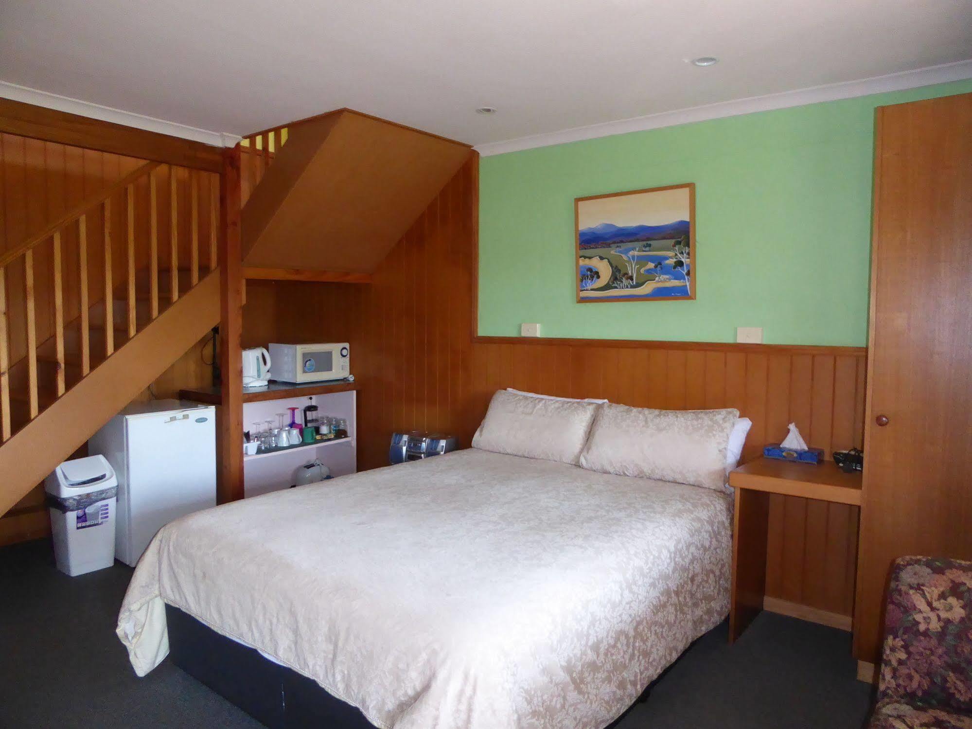 Platypus Park Country Retreat Villa Bridport Exterior photo