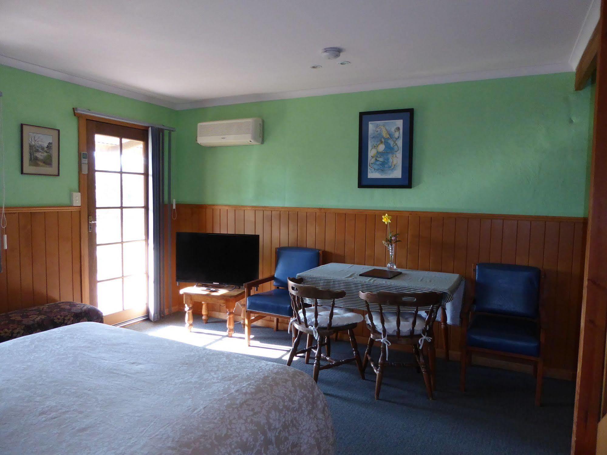 Platypus Park Country Retreat Villa Bridport Exterior photo