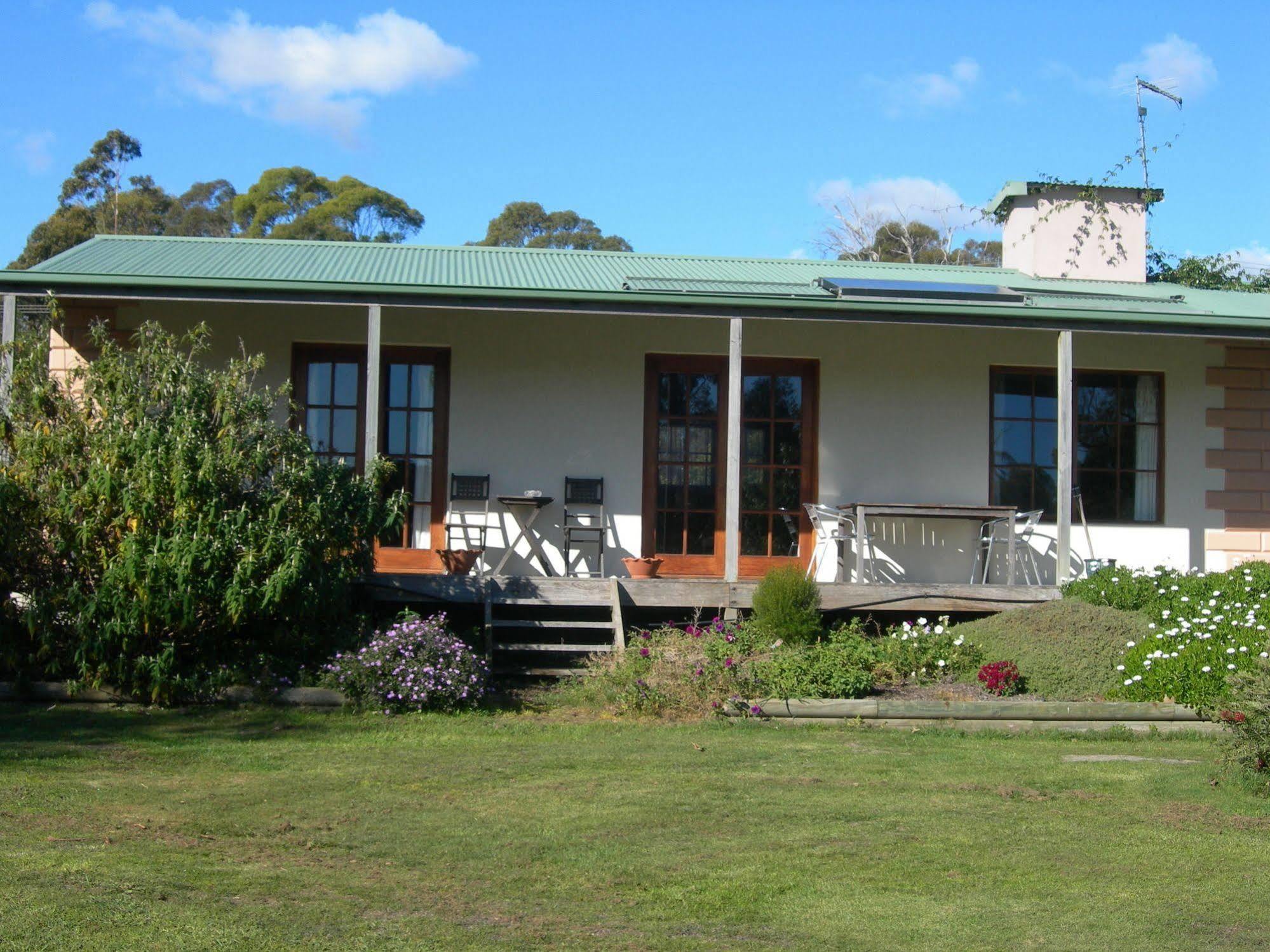 Platypus Park Country Retreat Villa Bridport Exterior photo